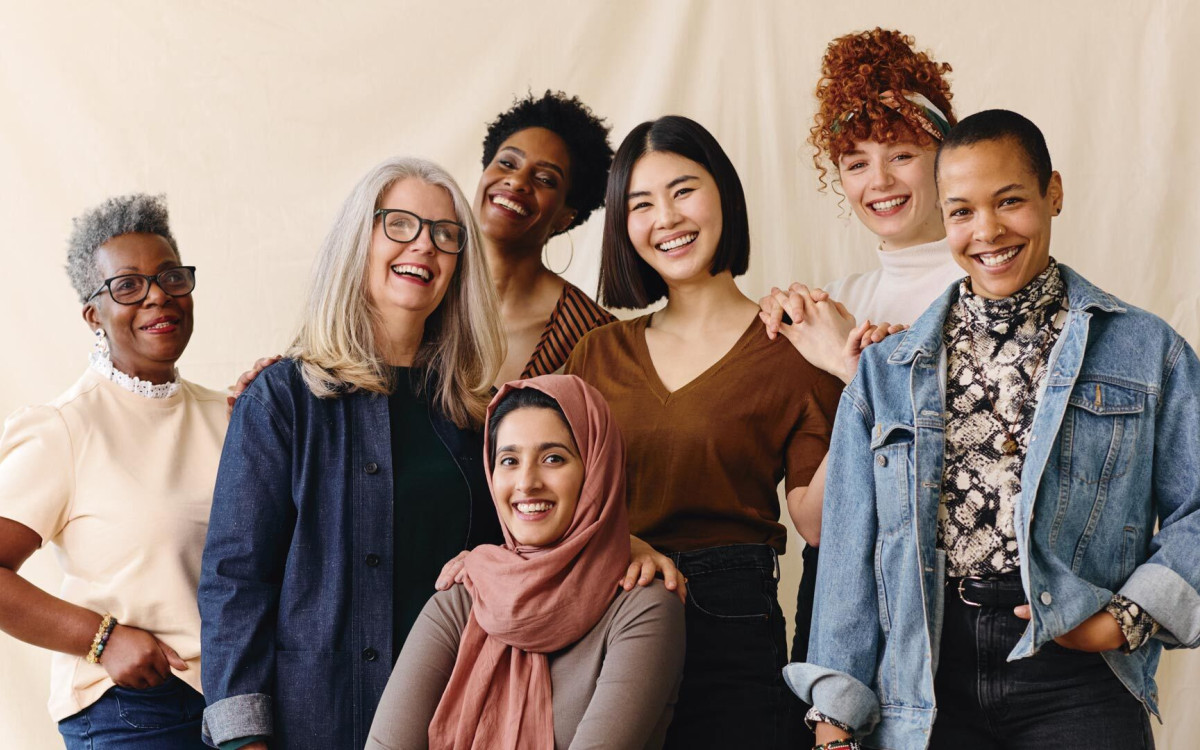 Group of seven women smiling